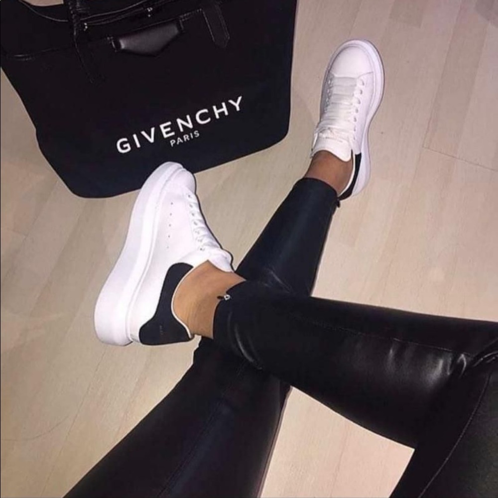 Steve Madden Glazed White/Black